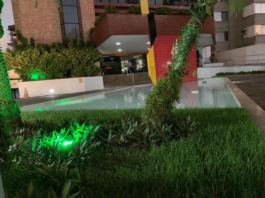 Maravilhoso Apartamento 2 Quartos Com Ofuro Porto Da Barra Salvador Summer Barra Flat 외부 사진